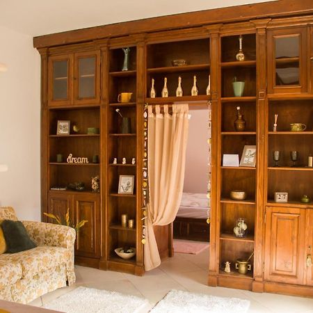 9 Stylish Suite In Unirii Square Timişoara Eksteriør billede
