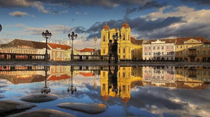 9 Stylish Suite In Unirii Square Timişoara Eksteriør billede