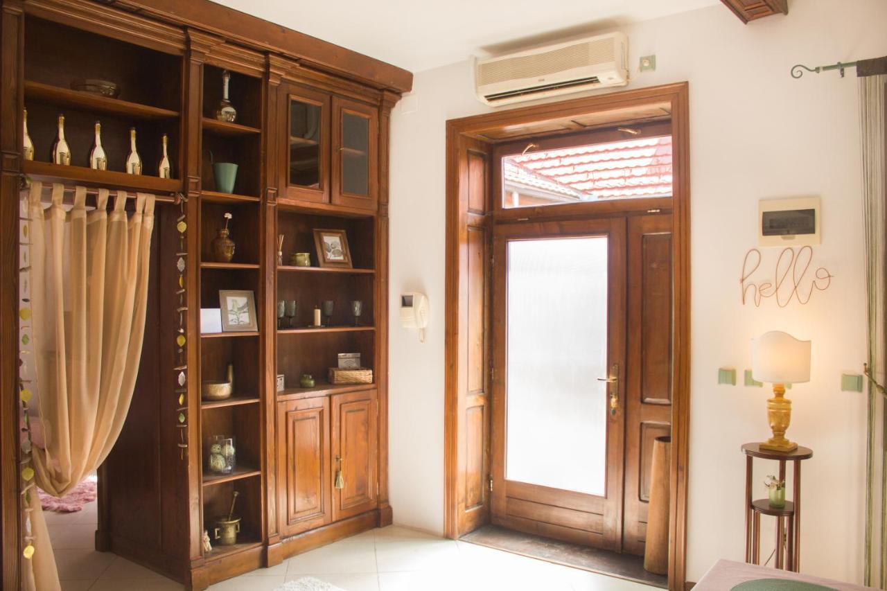 9 Stylish Suite In Unirii Square Timişoara Eksteriør billede