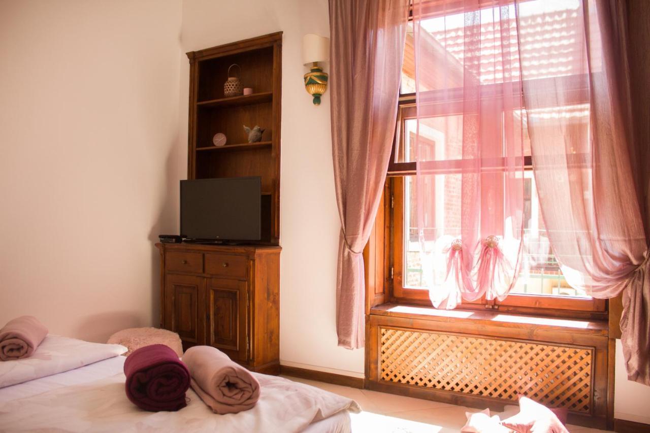 9 Stylish Suite In Unirii Square Timişoara Eksteriør billede